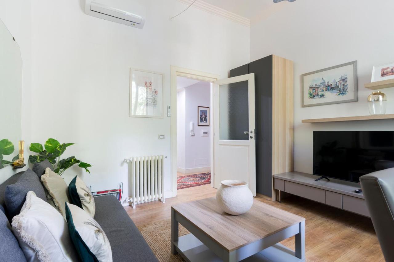 Tiber Majesty 25 Piazza Del Popolo Apartman Róma Kültér fotó