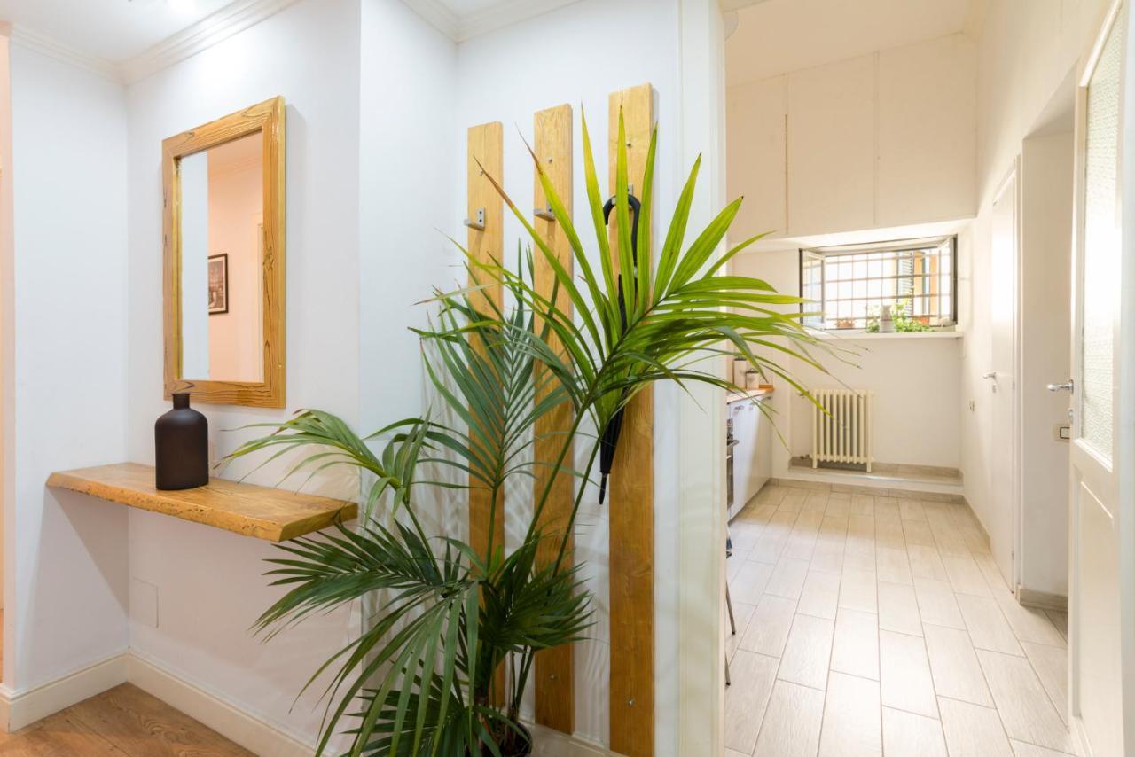 Tiber Majesty 25 Piazza Del Popolo Apartman Róma Kültér fotó