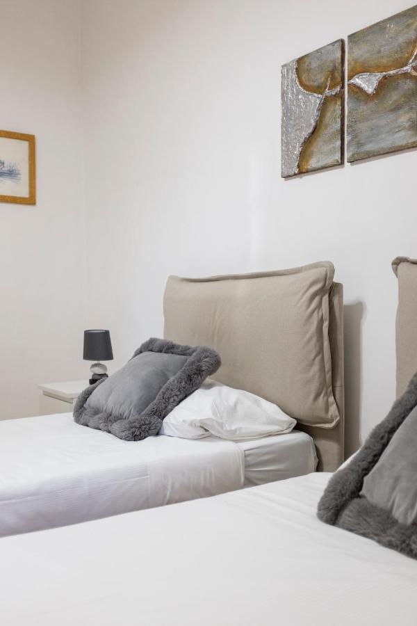 Tiber Majesty 25 Piazza Del Popolo Apartman Róma Kültér fotó